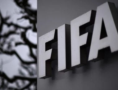 Καταπέλτης η FIFA: «Δεν φεύγουμε από την εποπτεία του ελληνικού ποδοσφαίρου αν δεν λειτουργήσετε σωστά»!